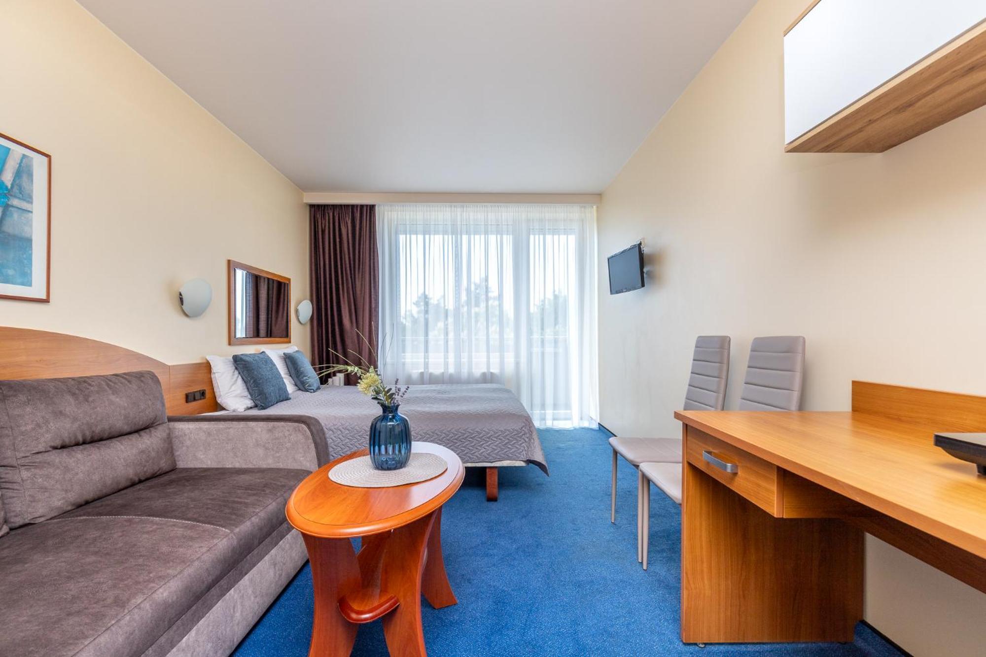 Alkos Namu Apartamentai Паланга Экстерьер фото