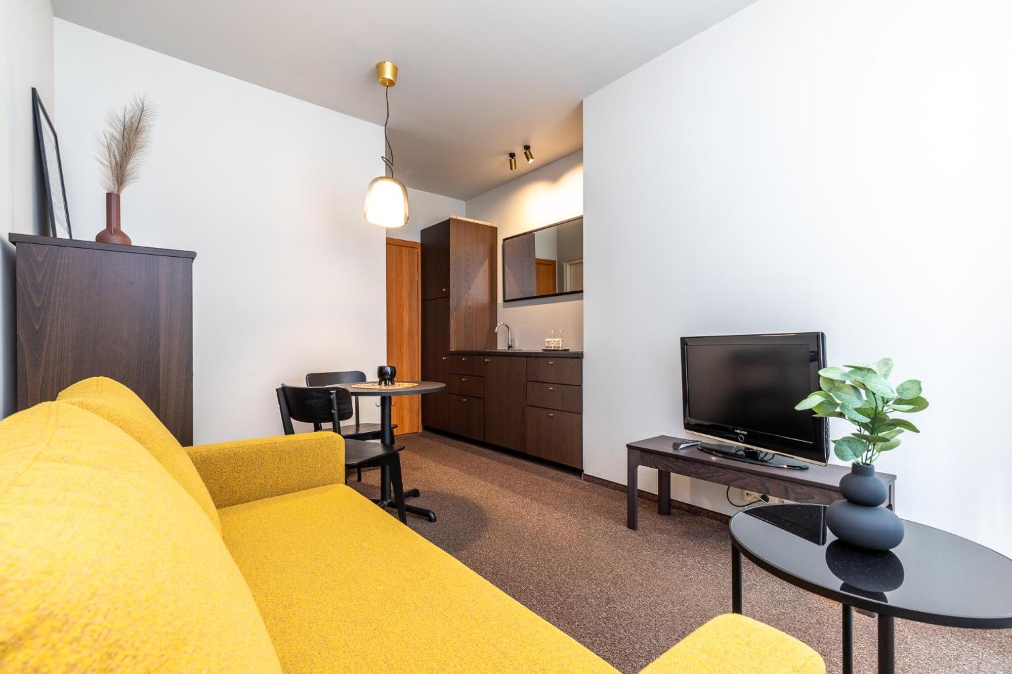 Alkos Namu Apartamentai Паланга Экстерьер фото